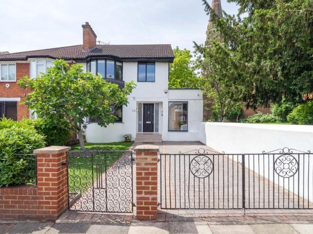 Friars Place Lane London W3 4 bed house to rent £6,500 pcm £1,500 pw
