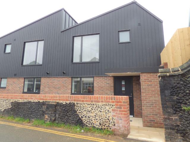 Friarscroft Lane, Wymondham, Norfolk NR18, 2 bed end terrace house to rent, £1,200 pcm | PrimeLocation