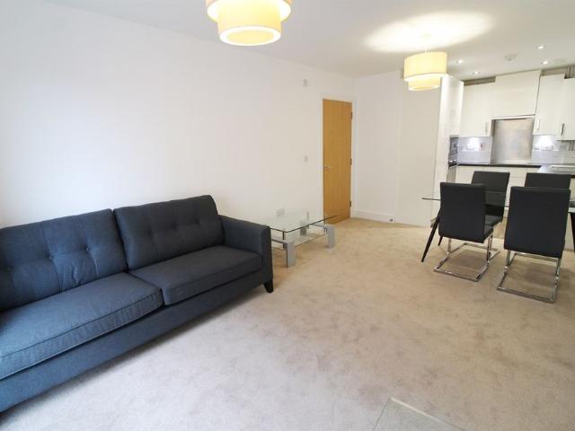 Friary Court, Reading, RG1 1HN