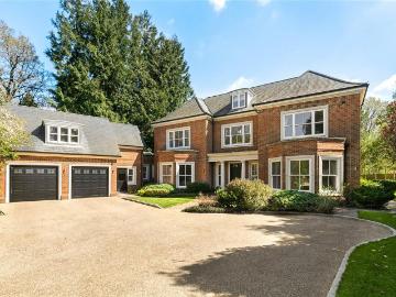 Friary Road, Ascot, Berkshire, SL5 7 bed detached house to rent £14,000 pcm £3,231 pw