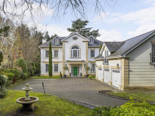 Friary Road, South Ascot 8 bed detached house to rent £13,500 pcm £3,115 pw