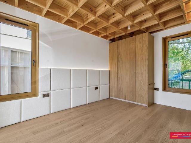 Friary Way, London, N12