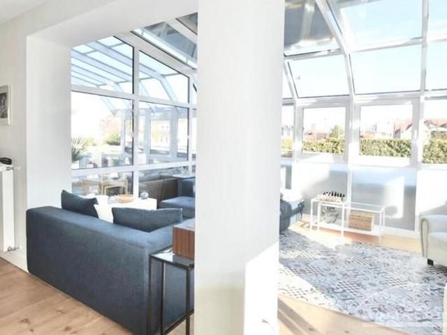 Friedrichsdorf 8070868 fully furnished house with 3 bedrooms and 3 bath