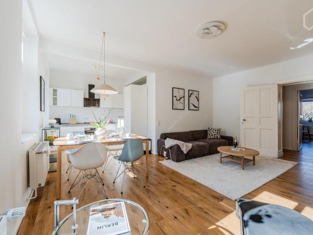 Friedrichshain + quiet + stylishe + luxury furnished
