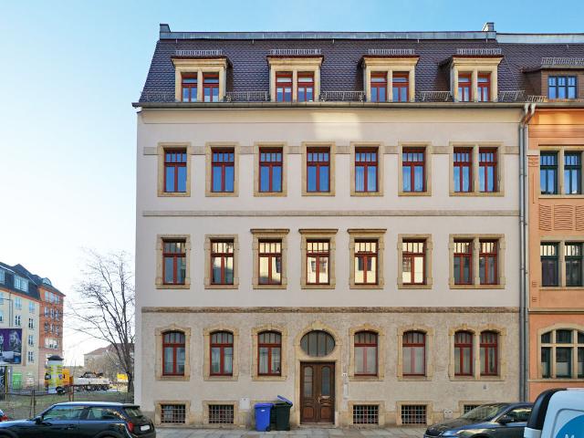 Friedrichstadt, im Hochparterre: Balkon + Dusche