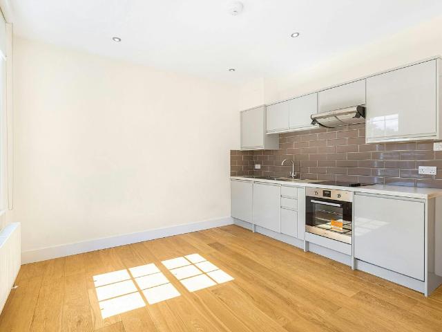 Friend Street, London EC1V, 1 bed flat to rent, £2,000 pcm | PrimeLocation