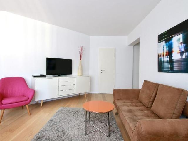 Friesenplatz: charmantes City Apartment