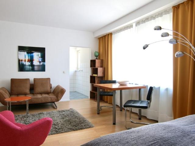 Friesenplatz: charmantes City Apartment