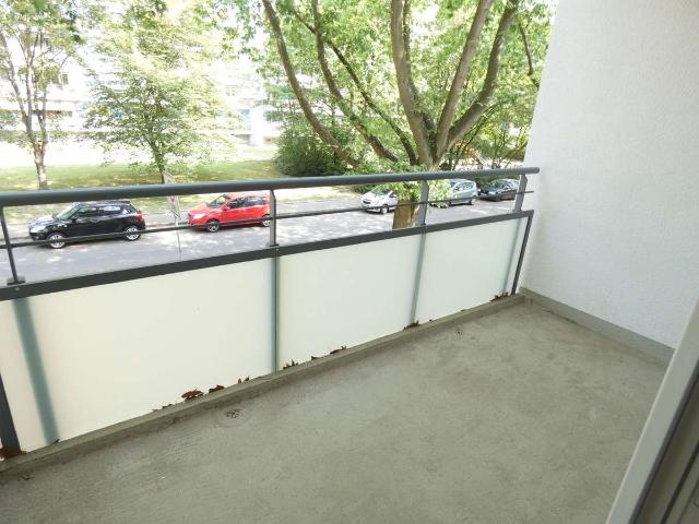 Frisch für Sie modernisiert und Einzugsbereit: 2 Zimmer Wohnung mit wunderschönen Balkon in Ratingen