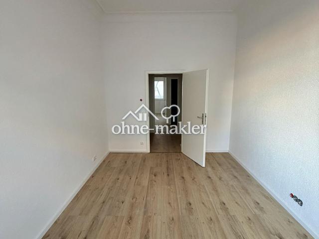 Frisch kernsanierte Wohnung mit Balkon & Fußbodenheizung in Ratingen Zentrum