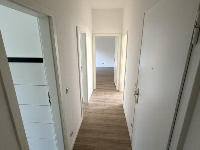 Frisch kernsanierte 2 Zimmer Wohnung in Krefeld – moderne Ausstattung