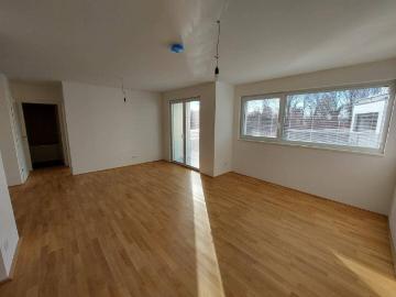 Wohnung zur Miete in 2544 - Balkon, Parkplatz