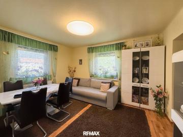 Frisch renoviert! Helle 3 Zimmer Wohnung mit neuem Bad, neuer Elektrik, moderner Küche & Grünblick in Kapfenberg