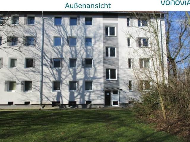 Frisch modernisiert! Tolle 2 Raum Wohnung in top Lage