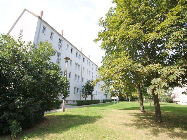 Frisch saniert! 2 Zimmer für junge Leute!