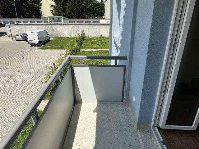Frisch saniert! 3 Zi. Whg. mit Balkon