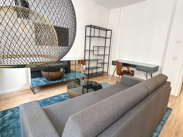 Frisch saniert! Tolle 2 Raumwohnung mit Balkon