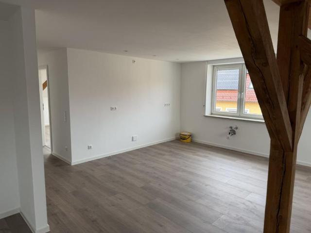 Frisch saniert & bezugsbereit: Attraktive 3‑Zimmer Dachgeschosswohnung