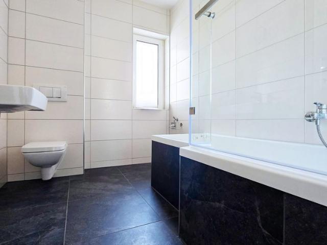 Frisch saniert & sofort bezugsfrei Top Moderne 2 Zimmer Wohnung