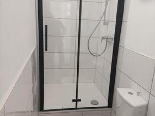 Frisch sanierte 3 Zimmer Maisonette mit Klimaanlage