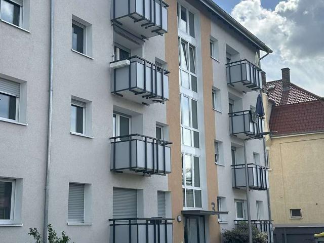 Frisch sanierte 3 Zimmer Wohnung!