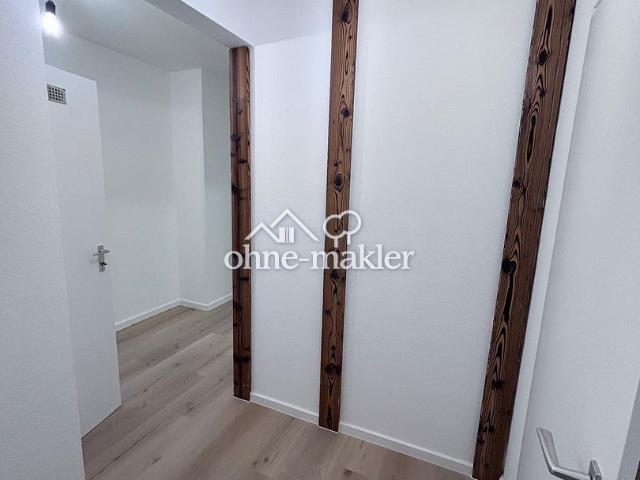 Frisch sanierte 3 Zimmer Wohnung mit 76 m² in Germering