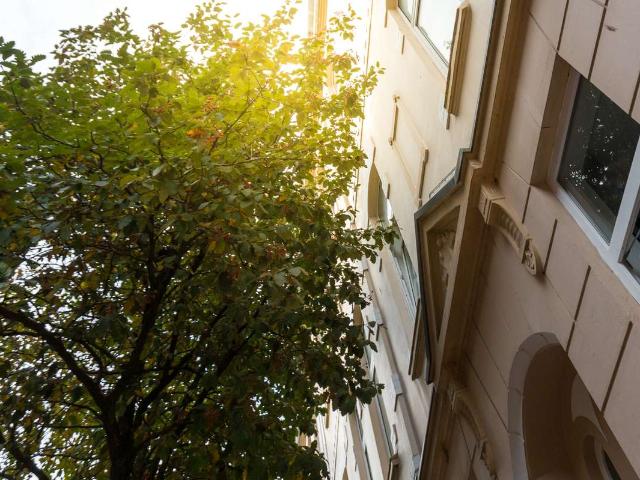 Frisch sanierte 3 Zimmer Wohnung mit Balkon und Altbaucharme in Bremerhaven Lehe!