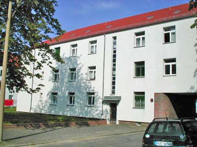Frisch sanierte 3 Raum Wohnung in ruhiger Seitenstraße