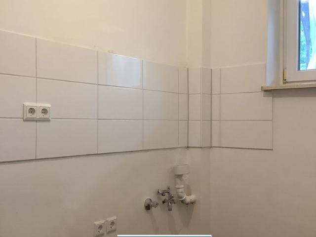 Frisch sanierte 1 Zimmer Wohnung mit herrlichem Balkon