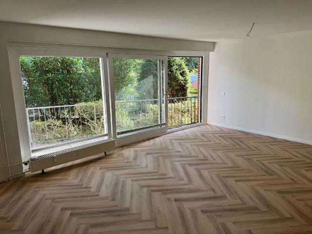 Frisch sanierte 2 Zimmer Wohnung mit Südbalkon in Uni und Citynähe