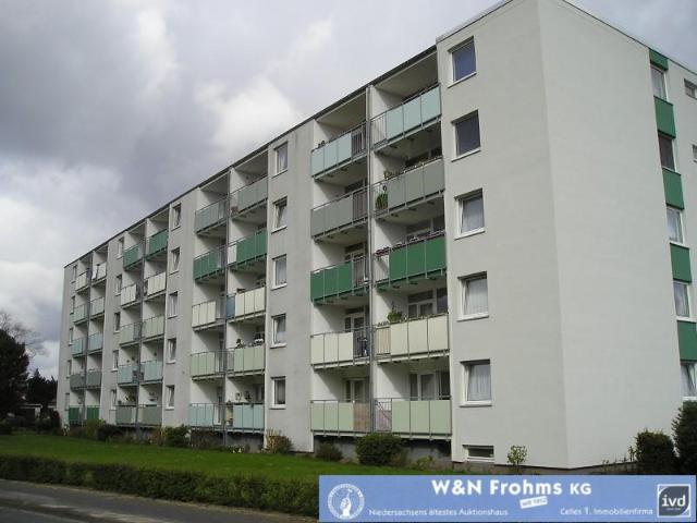 Frisch sanierte 2 Zimmer Wohnung sucht ruhigen Mieter