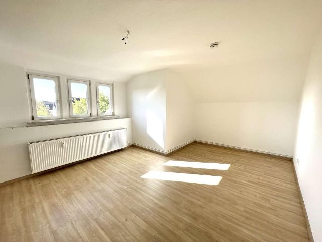 Frisch sanierte 2 Raum Wohnung