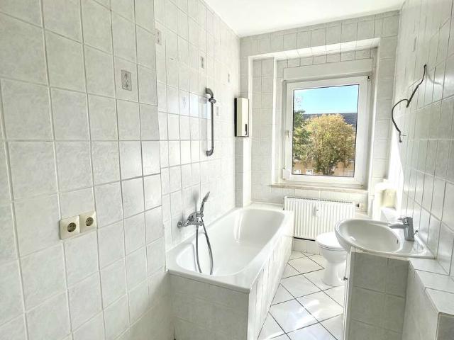 Frisch sanierte 2 Raum Wohnung