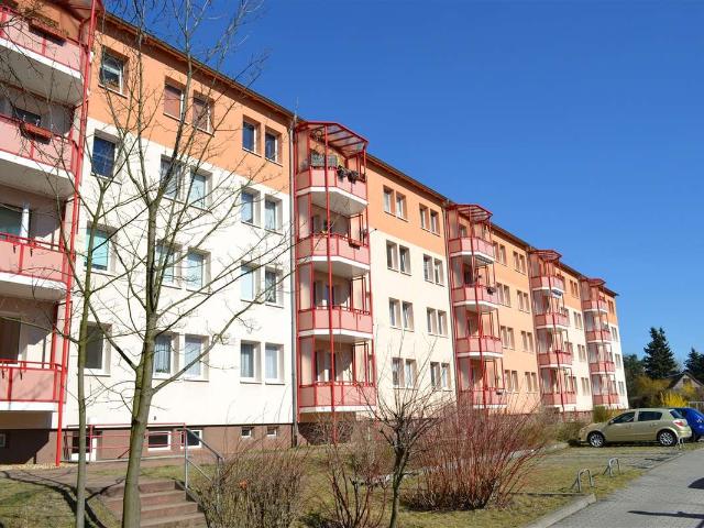 Frisch sanierte 2 Raum Wohnung