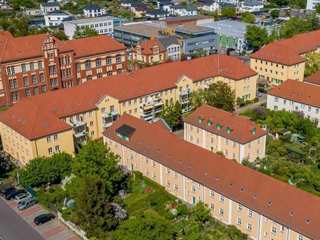 Frisch sanierte 2 Raum Wohnung mit Balkon!