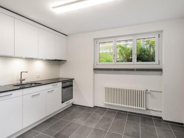 Frisch sanierte Wohlfühloase mit Gartensitzplatz