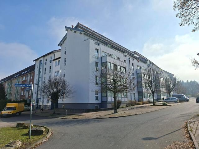 Frisch sanierte Wohnung in ruhiger Gegend WBS benötigt!