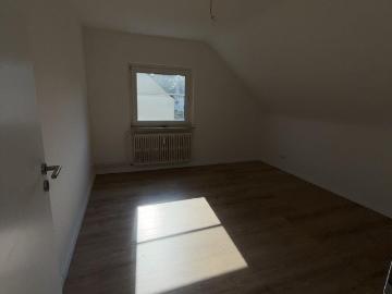 Frisch sanierte Wohnung in ruhiger Lage