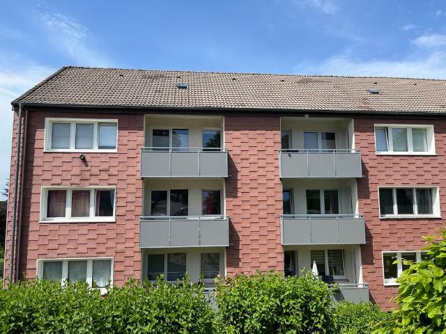 Frisch sanierte Wohnung mit Balkon & Küche zu vermieten – s.j.immobilien Inhaber Swen Jansen
