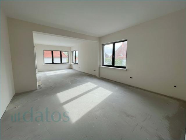 Frisch sanierte und hochwertige 3 ZKB Wohnung am Westerberg!