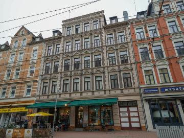 Frisch sanierter Altbaucharme in der Limmerstraße – Stilvoll wohnen auf 62 m²