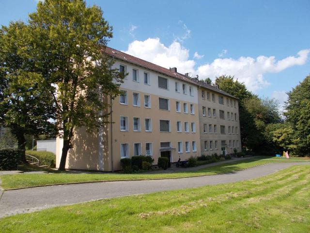 Frisch sanierter Wohntraum im Erdgeschoss! Attraktive 3 Zimmer Wohnung mit Balkon & Keller