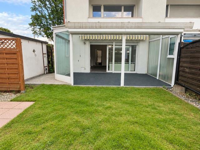 Frisch saniertes Reihenendhaus mit Wintergarten und eigenem Garten in Waltrop