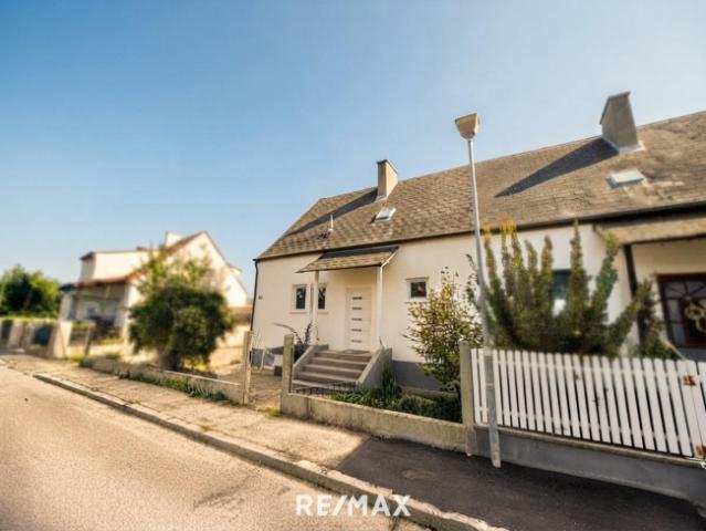 Frisch saniertes 4 Zimmer Haus in Wiener Neustadt – mit Erweiterungspotential!