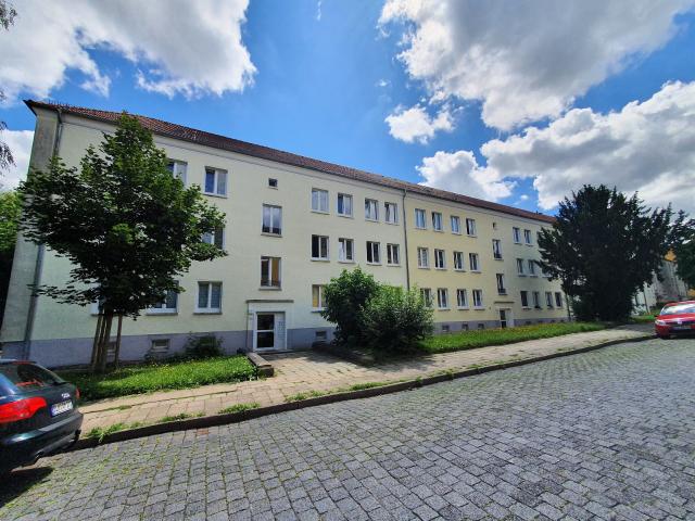 FRISCH RENOVIERT ab AUGUST 2026 einzugsbereit