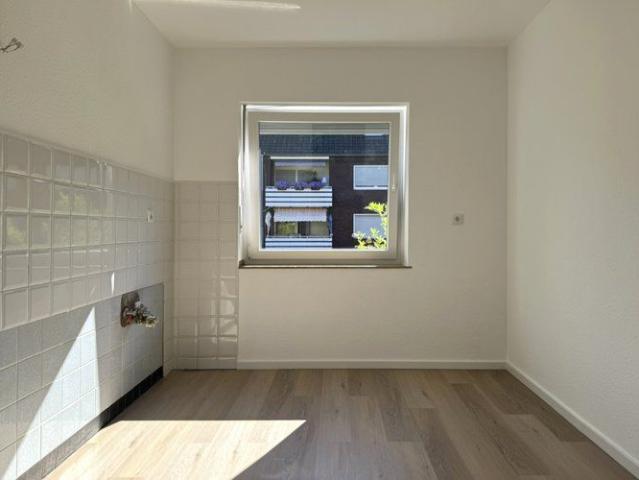 Frisch renoviert in Hiltrup West: geräumige 3Z Wohnung mit großem Balkon