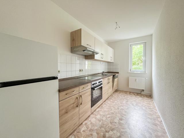 Frisch renoviert: Komfortable Wohnung mit Einbauküche, Tageslichtbad und gepflegtem Umfeld
