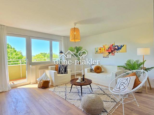 Frisch renoviert und bezugsfertig mit Balkon