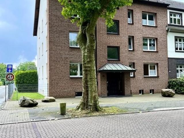 Frisch renoviert vor Einzug!1 Zi. Appartement mit Tageslicht Duschbad, Kochnische in begehrter Lage