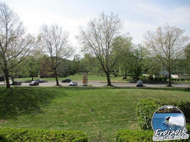 Frisch renoviert! 3 Zimmer+ Balkon